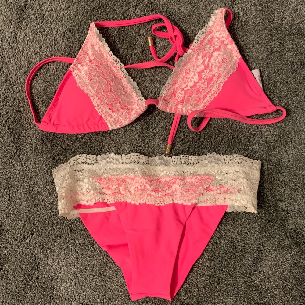 BNWOT Elsa & Rose Lace Bikini